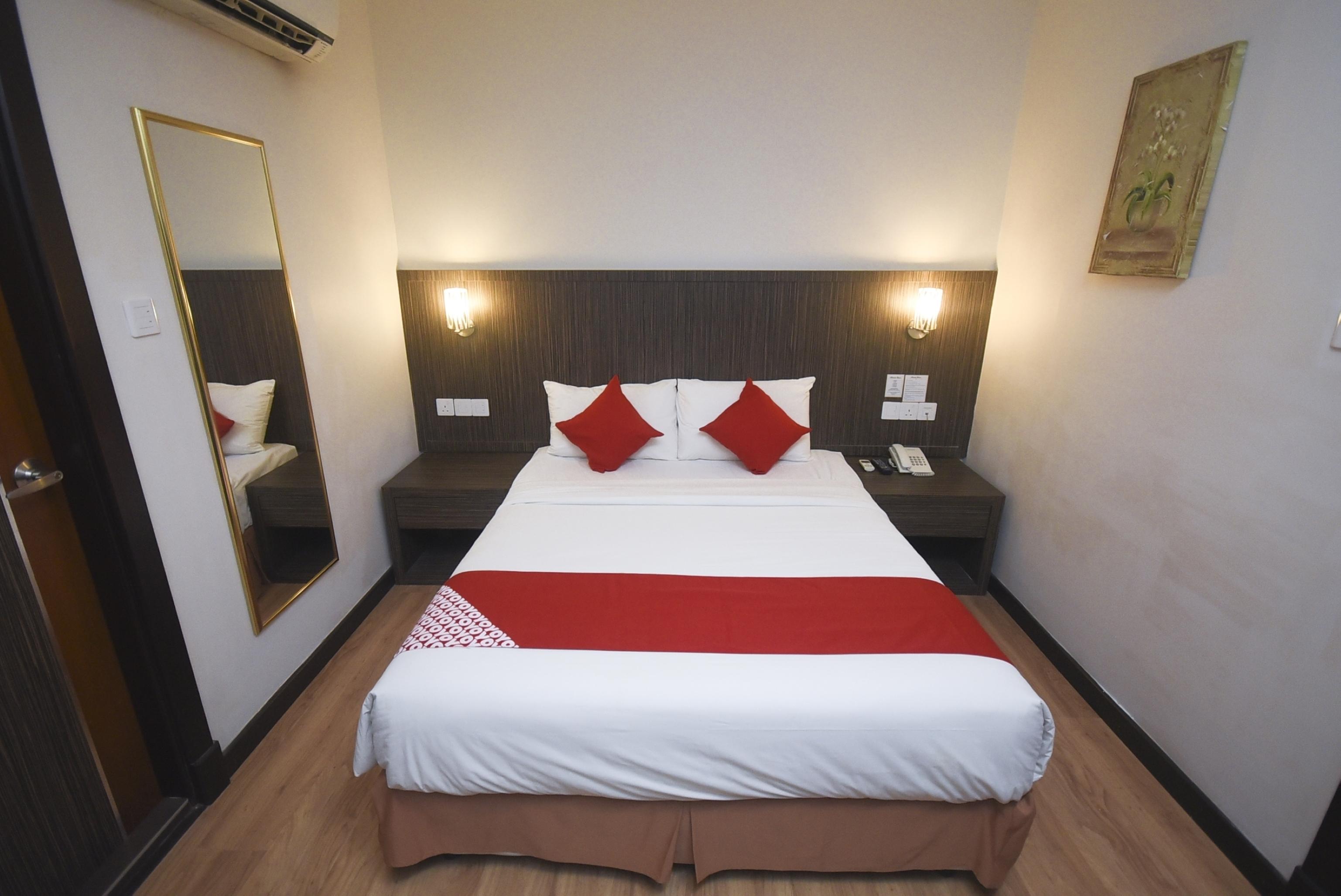 Super Oyo 985 Hotel Nur Miri Exteriér fotografie