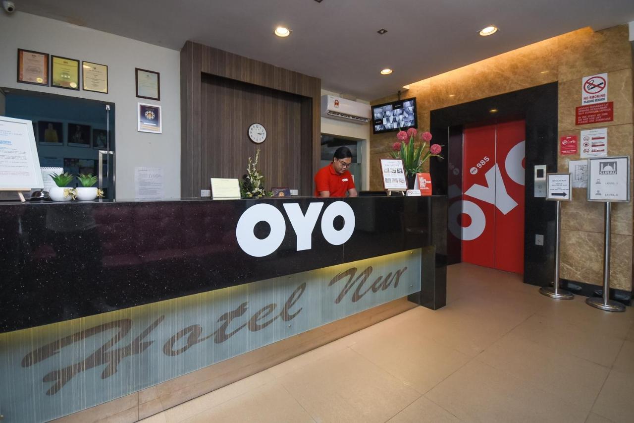 Super Oyo 985 Hotel Nur Miri Exteriér fotografie